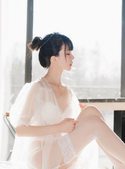 蜜桃人妻无码AV天堂三区_4K高清免费观看