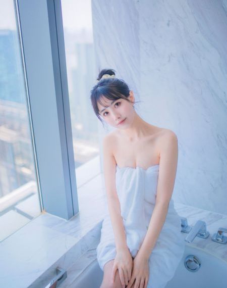 久久精品亚洲AV无码四区大桥_剧情片全集在线观看