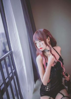 吃上摸下面在线观看视频免费_剧情片完整视频观看